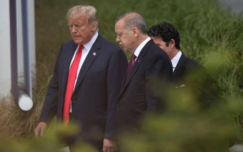 ترامب يهدد مجددا بمحو اقتصاد تركيا