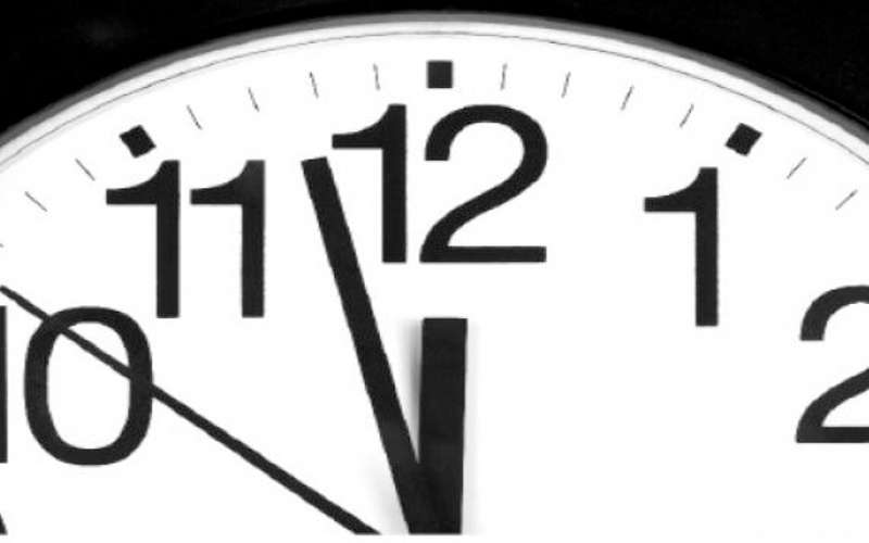 بدء العمل بالتوقيت الشتوي الجمعة المقبلة