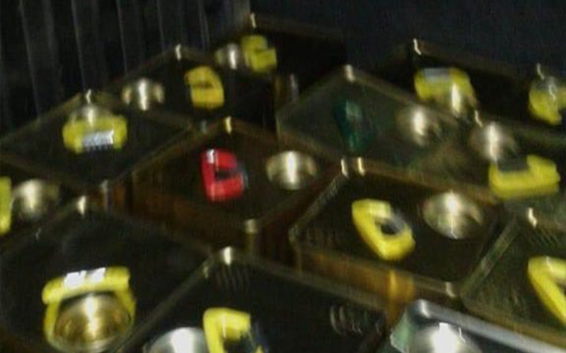 ضبط 18 تنكة زيت زيتون مغشوش