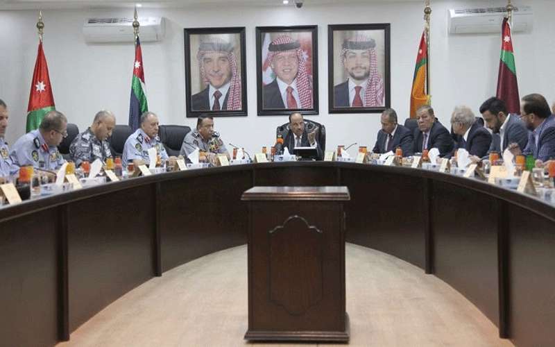 استراتيجية جدية للتعامل مع شغب الملاعب