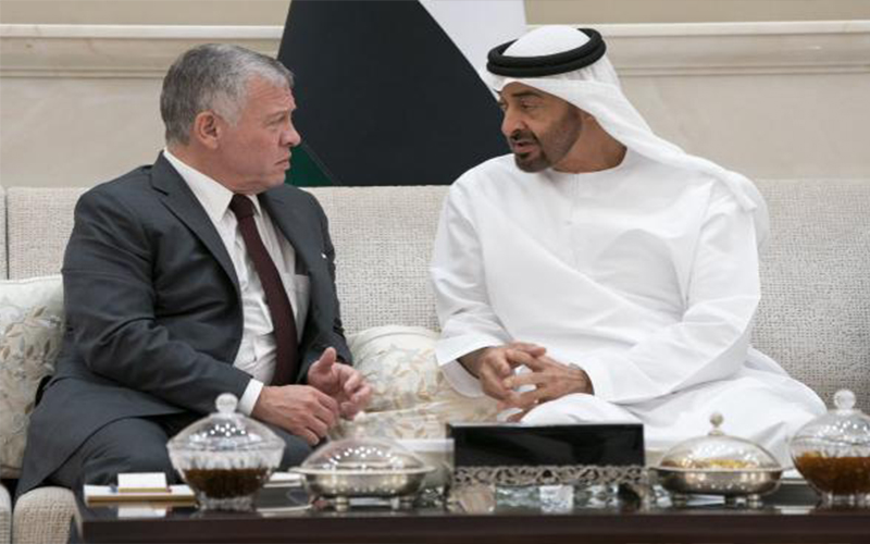 الملك يثمن جهود الامارات بالتوصل لحل
