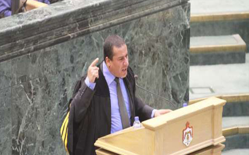 المحامي الأزايدة يقدم توضيحات هامة حول