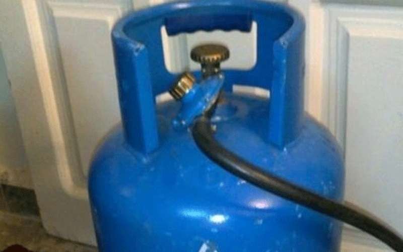 مواطن يحاول الانتحار خنقا بالغاز في