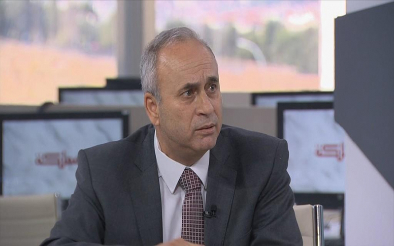 أبو علي : لسنا ملزمون بالقانون