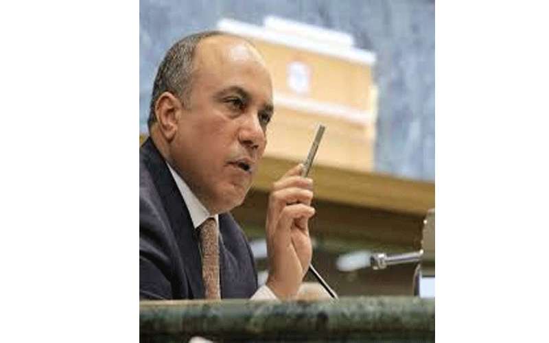 القيسي: الحكومة تحل قضية طلبة الجزائر