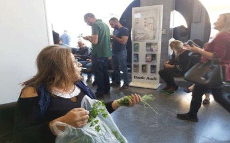 سيدة التبولة تجتاح مواقع التواصل في