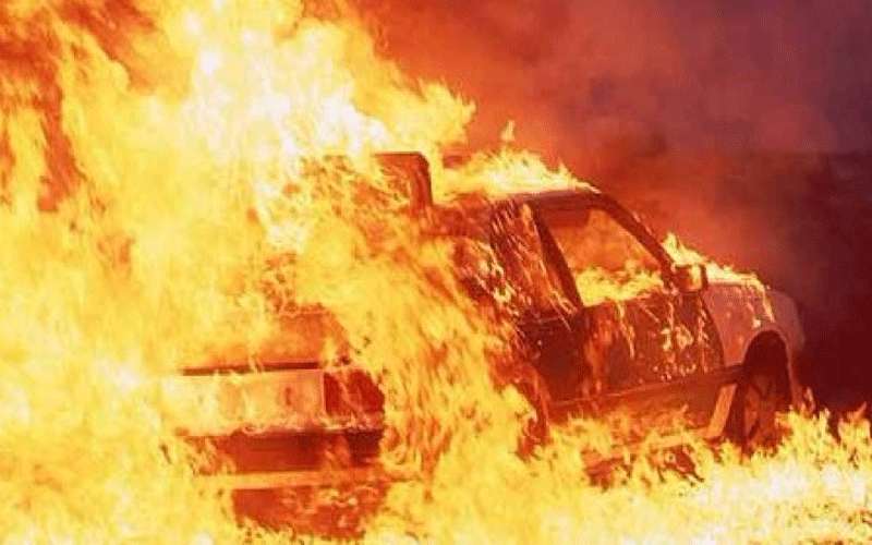 إخماد حريق مركبة في محافظة المفرق