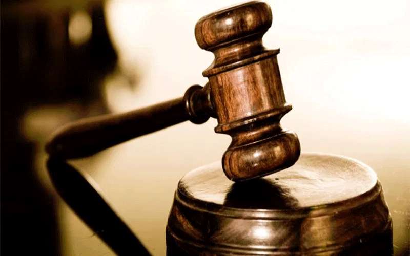 السجن لعامل وافد عامين بتهمة التسبب