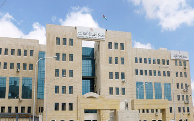 أردنية تنقل لرضيعتها الايدز.. والتنمية تتابعها