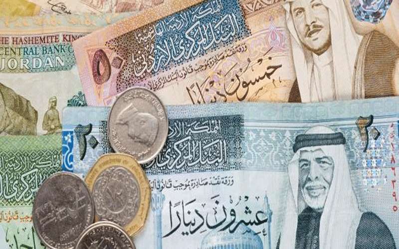 المصري يتحدث عن زيادة المتقاعدين المدنيين