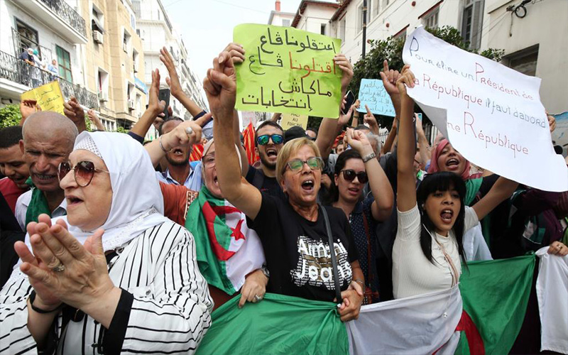 الجزائر: تظاهرات قبل انتخابات يرفضها الحراك