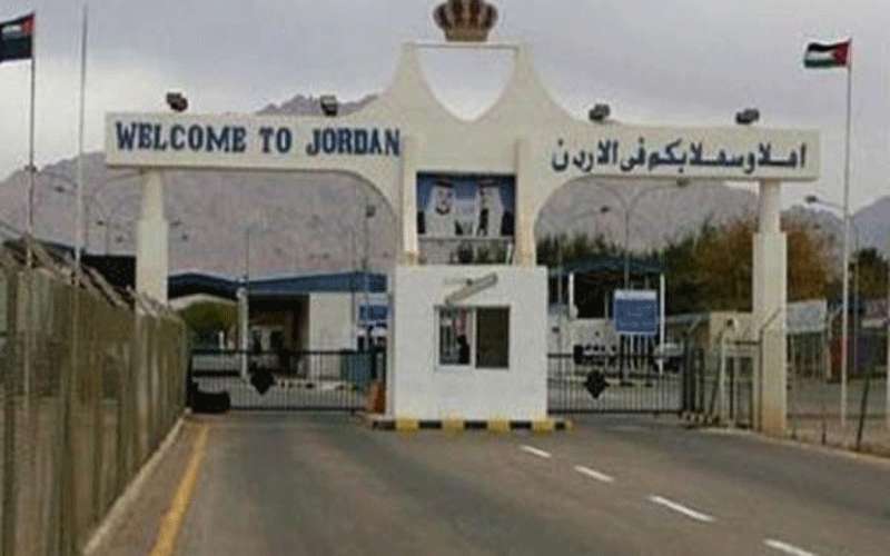 اسرائيل ستسمح للغزيين السفر عبر الاردن