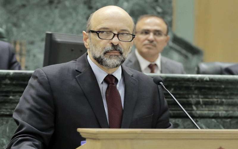 الرزاز: الأردن يؤسس لاعراف جديدة في