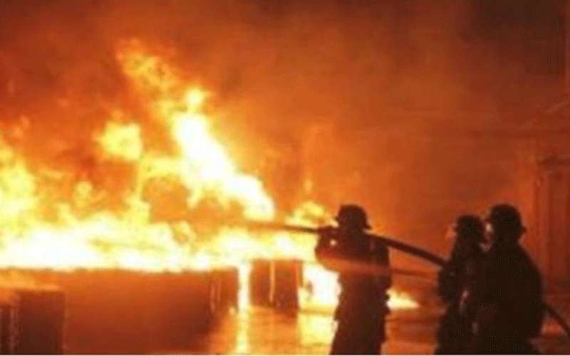 وفاة شخص وإصابة ثلاثة آخرين إثر