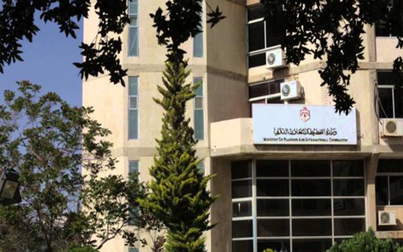 التخطيط: هدفنا استدامة حجم المساعدات والمنح
