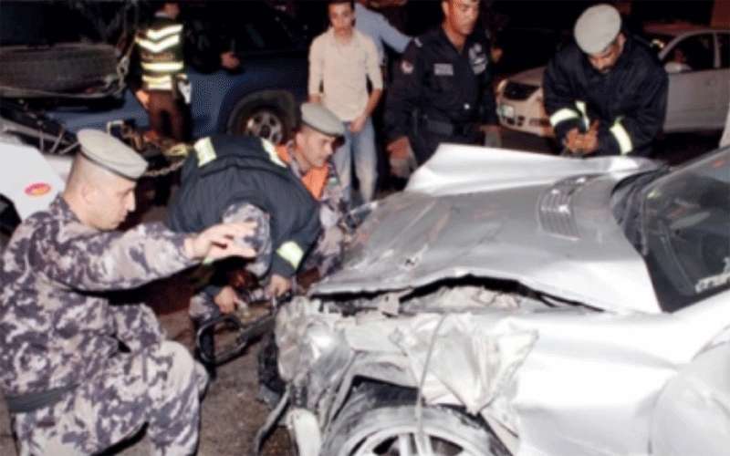 وفاة و 79 إصابة و 132