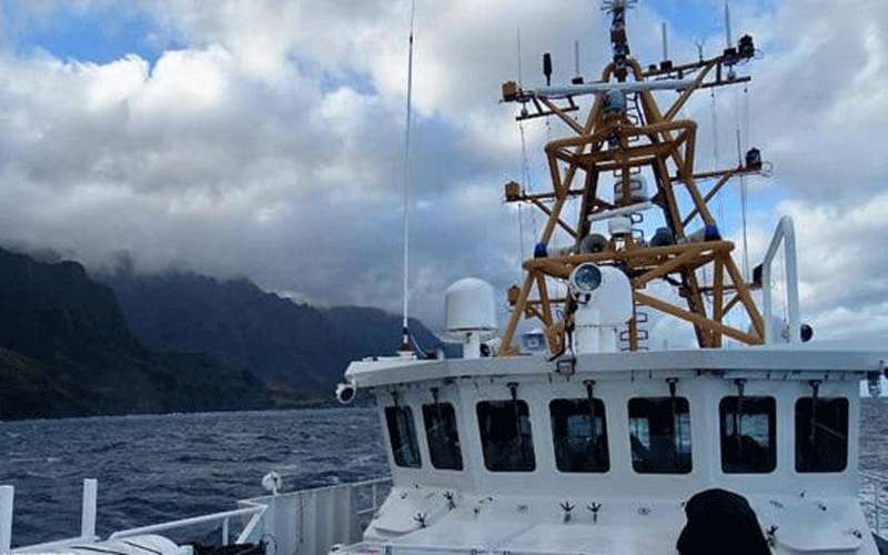 انتشال رفات 6 أشخاص من حطام