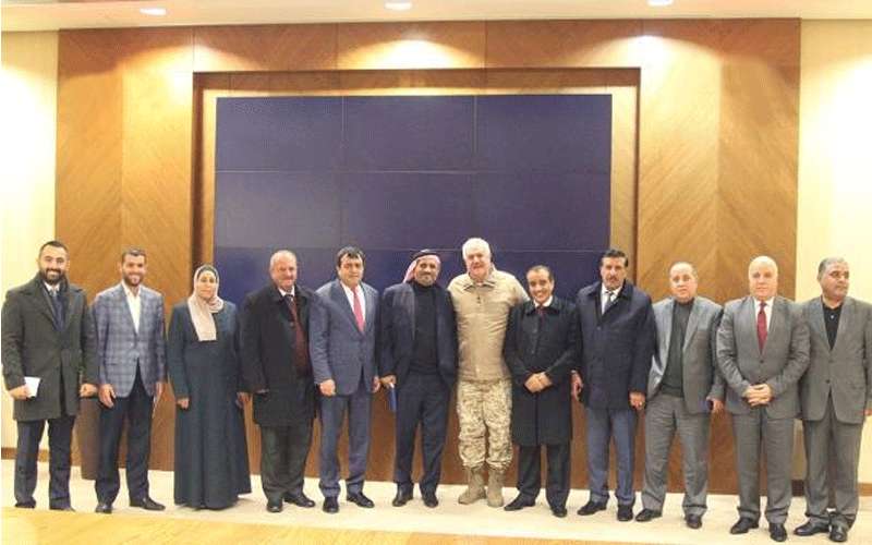 قائد الجيش: قادرون على التعامل مع