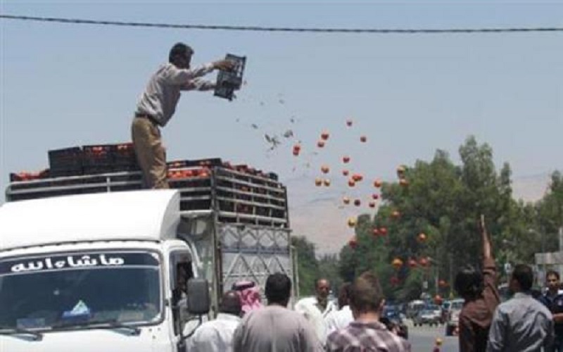 صغار المزارعين يطالبون باعفائهم من فوائد