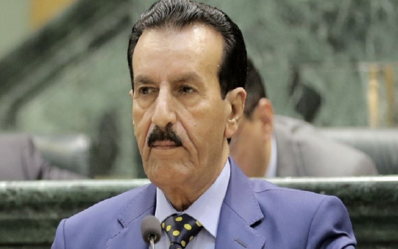 العكايلة للرزاز: سياسات حكومية عقيمة