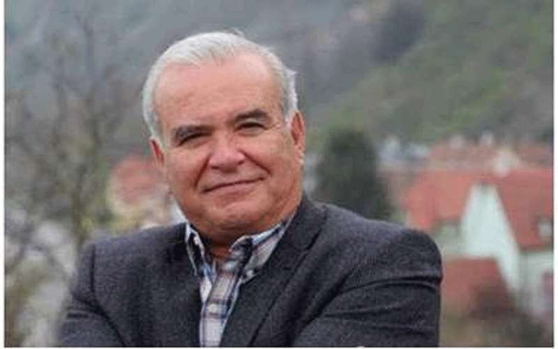 الوزير المعاني يعود لتدريس الطب