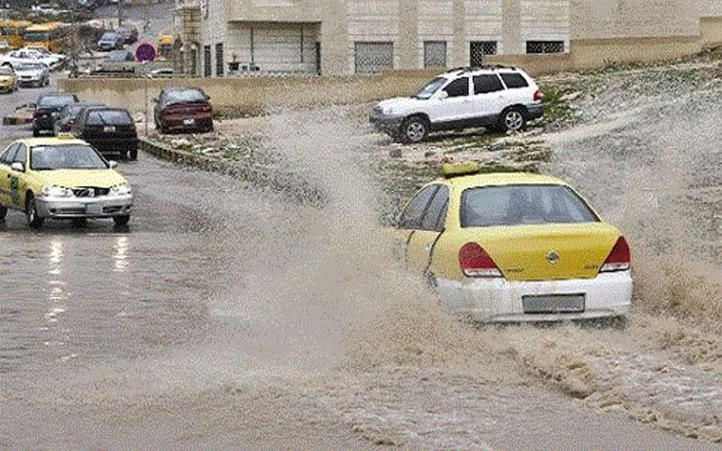 الخميس.. أمطار غزيرة وزخات ثلجية وتحذيرات