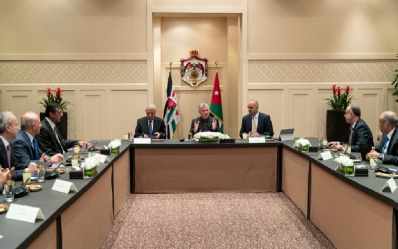 الملك يؤكد على أهمية سيادة القانون