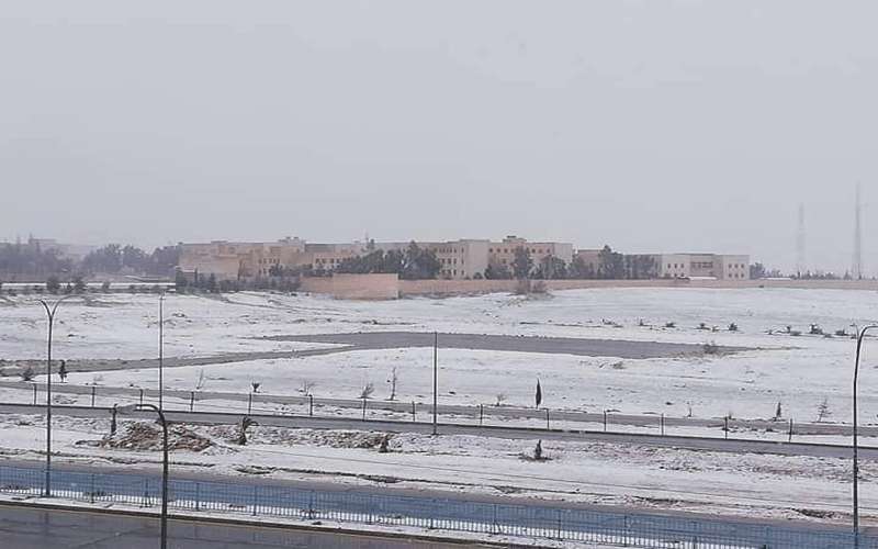 جامعات تقرر تعليق الدوام بسبب الاحوال