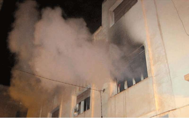 وفاة و إصابتان إثر حريق منزل