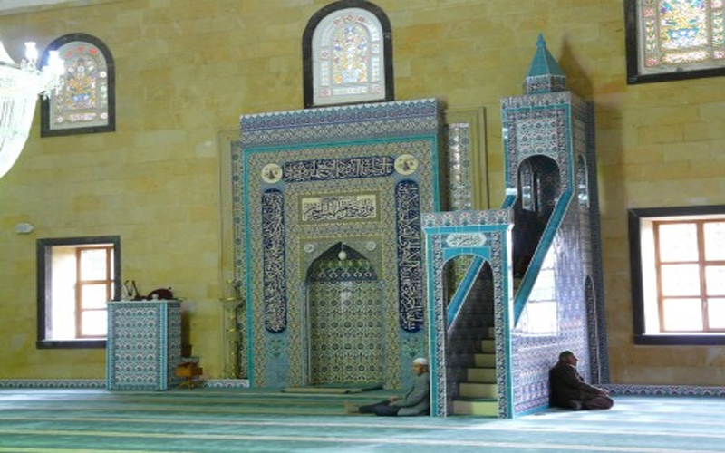 وزير الاوقاف: عدد كبير من خطباء