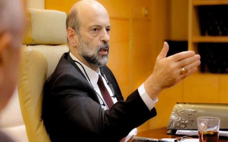 الرزاز يحذر من أي إجراءات أحادية