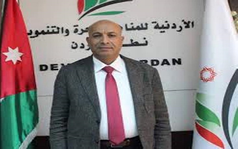 إحالة الطراونة مدير عام المناطق الحرة