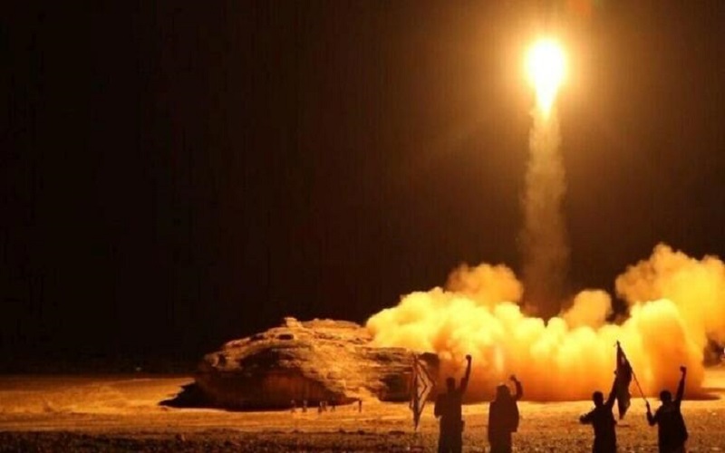 الحوثيون يعلنون استهداف مواقع لأرامكو السعودية