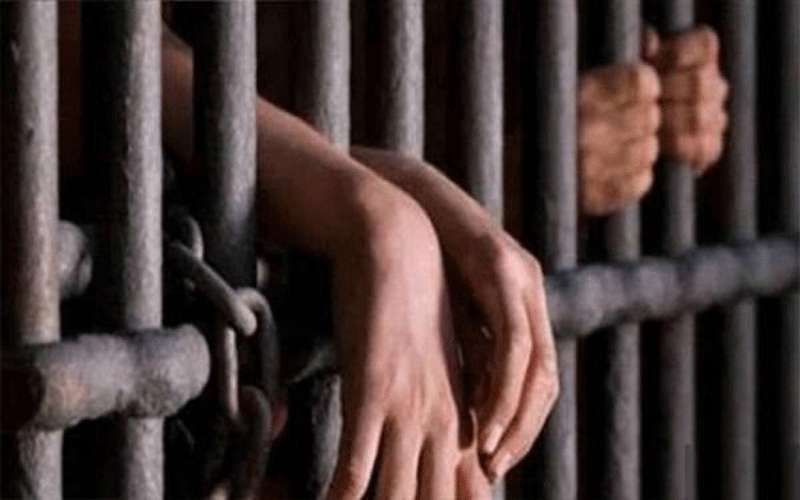 الاشغال 20 عاما لمخمور قتل ابن