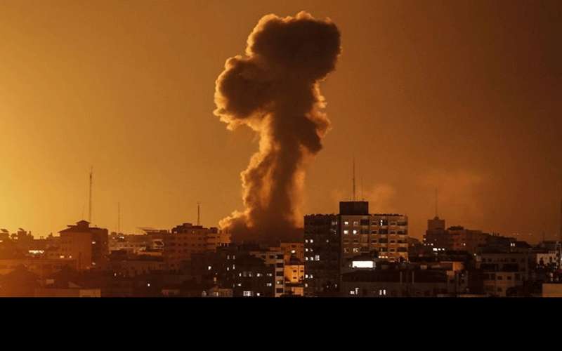 طائرات الاحتلال الاسرائيلي تقصف وسط وجنوب