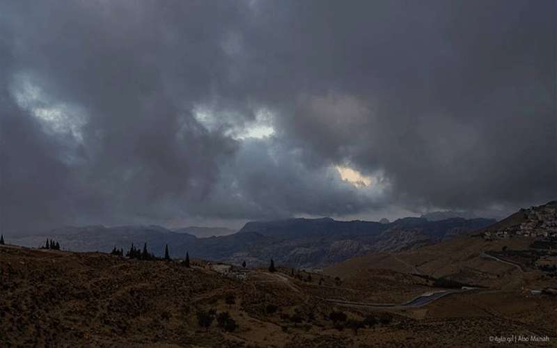 أمطار شمال ووسط المملكة عصرا ومساء