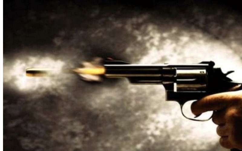 البلقاء .. شاب يطلق النار على