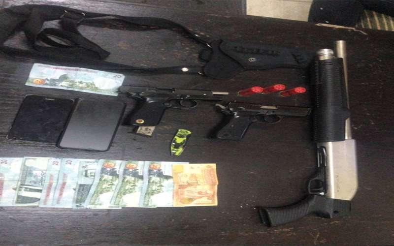 القبض على ثلاثة اشخاص سلبوا مبلغا