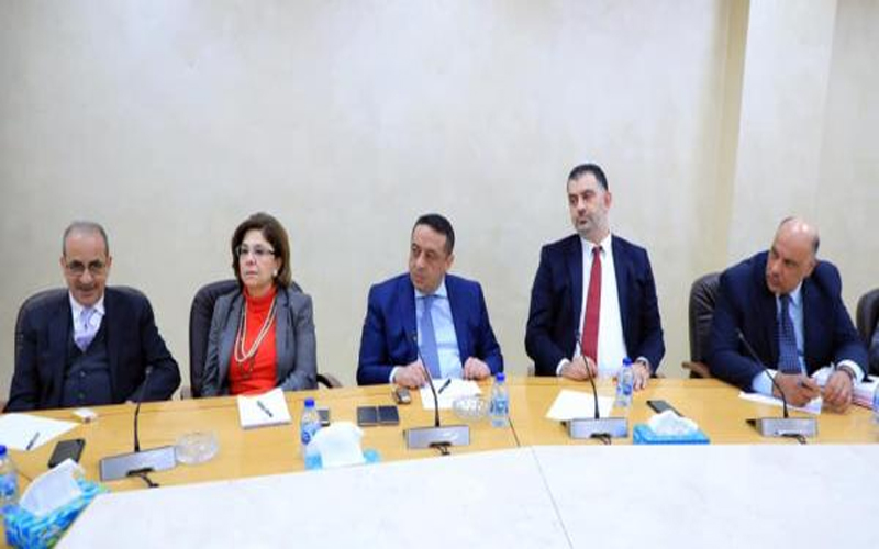 المصري: سنمنح استثناءات لمن بلغ خدمة