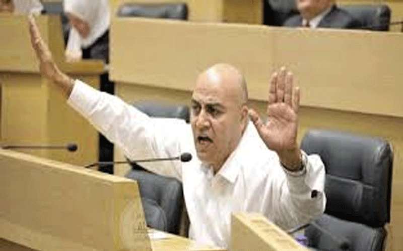 الحباشنة يرفض نقل المجمع وينشر التفاصيل