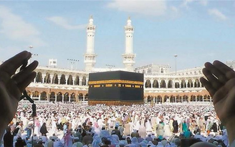السعودية: استئناف العمرة قريبا وتعليق الحج