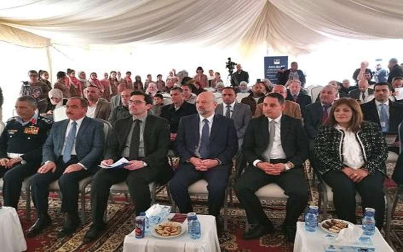 الرزاز: يوم سعيد للأسر الأردنية