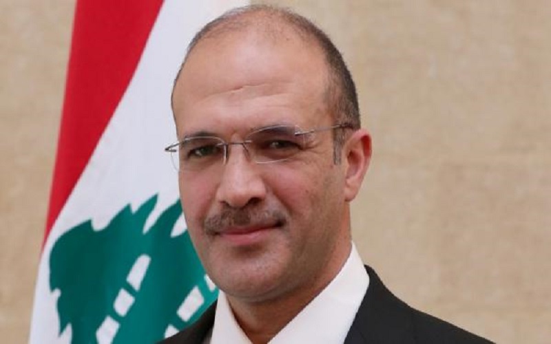 وزير الصحة اللبناني يدعو لتوخي الحذر