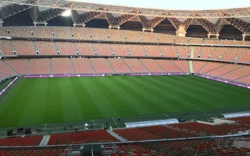 السعودية تعلق الحضور الجماهيري في جميع