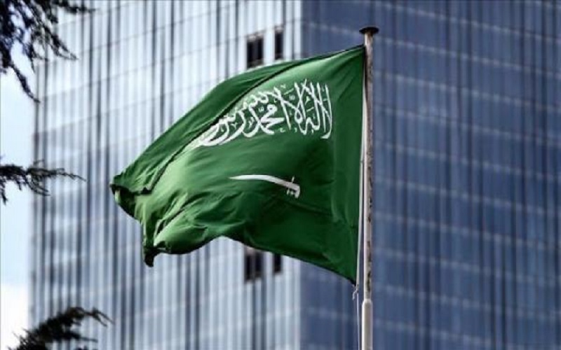 السعودية تفرض الحجر الصحي المنزلي للعائدين