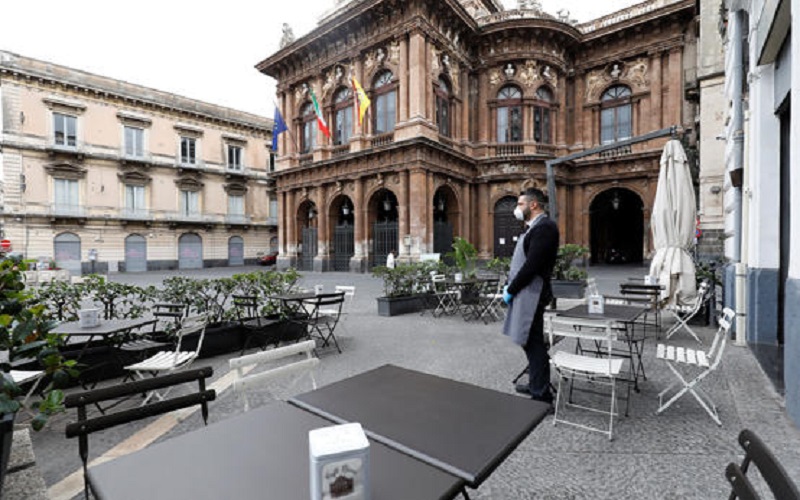 إيطاليا : 168 وفاة جديدة بكورونا