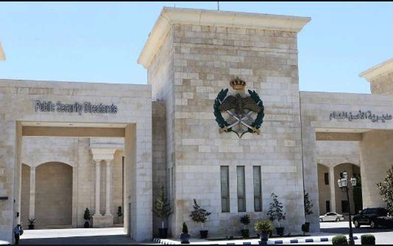 توقيف طواقم دوريتي نجدة في مركز