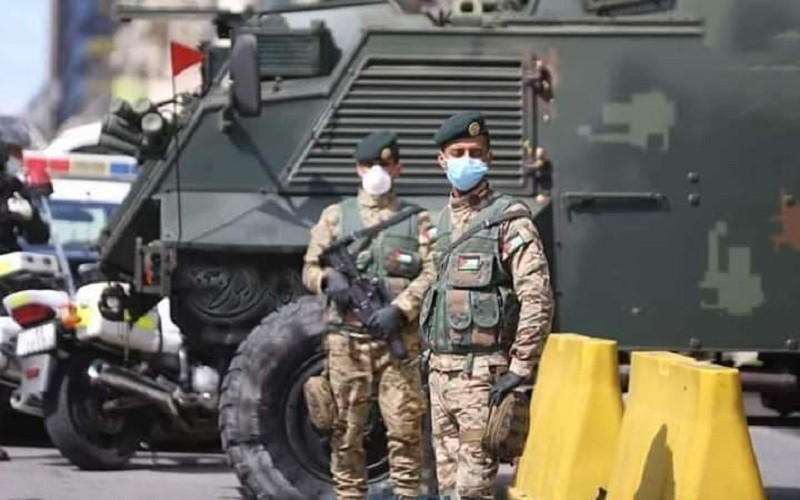 الجيش يعلن إغلاق جميع المحافظات