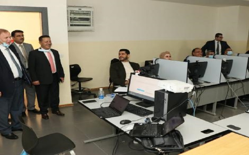عمان العربية تجتاز بنجاح تجربة التعليم