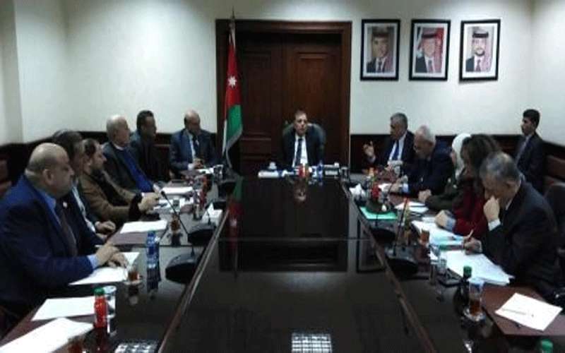 اللجنة الوطنية للأوبئة: دواء الملاريا لا